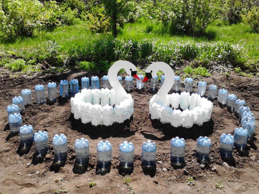 Украшения для сада из пластиковых бутылок (72 фото) » НА ДАЧЕ ФОТО